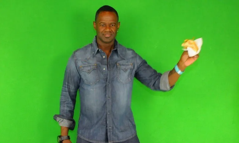 Brian McKnight making his Action Flipbook